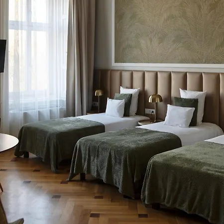 Harmonia Palace Apartment *