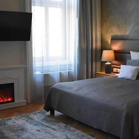 Apartment Harmonia Palace