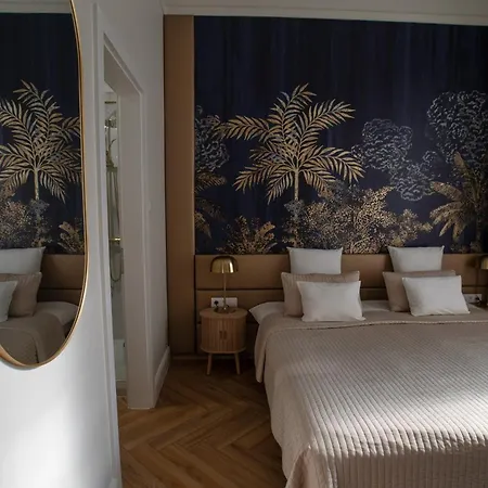 Harmonia Palace Apartment *