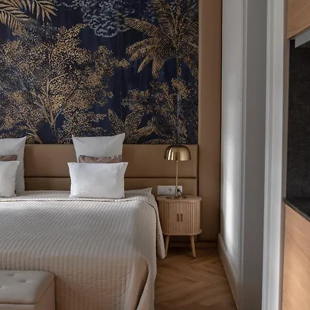 Harmonia Palace Apartment
