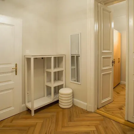 Harmonia Palace Apartment Budapest