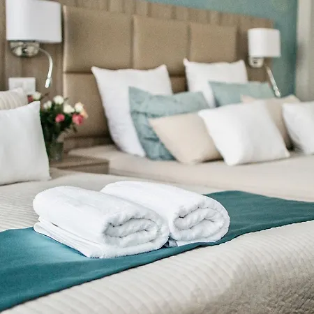 Harmonia Palace Apartment *