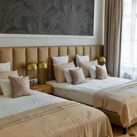 Harmonia Palace - Historic Apartment *