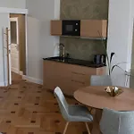 Appartement Harmonia Palace - Historic *