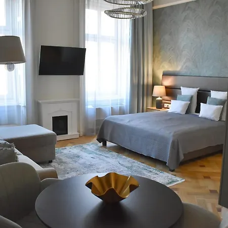 Apartment Harmonia Palace - Historic