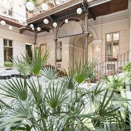 Harmonia Palace - Historic Budapest