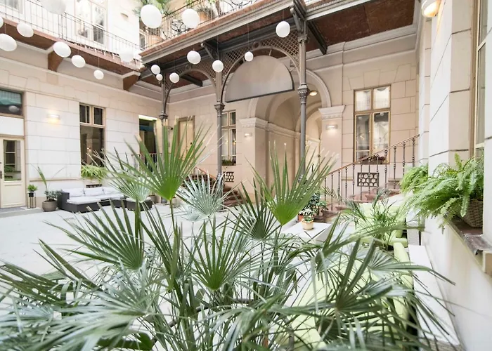 Harmonia Palace - Luxury 布达佩斯